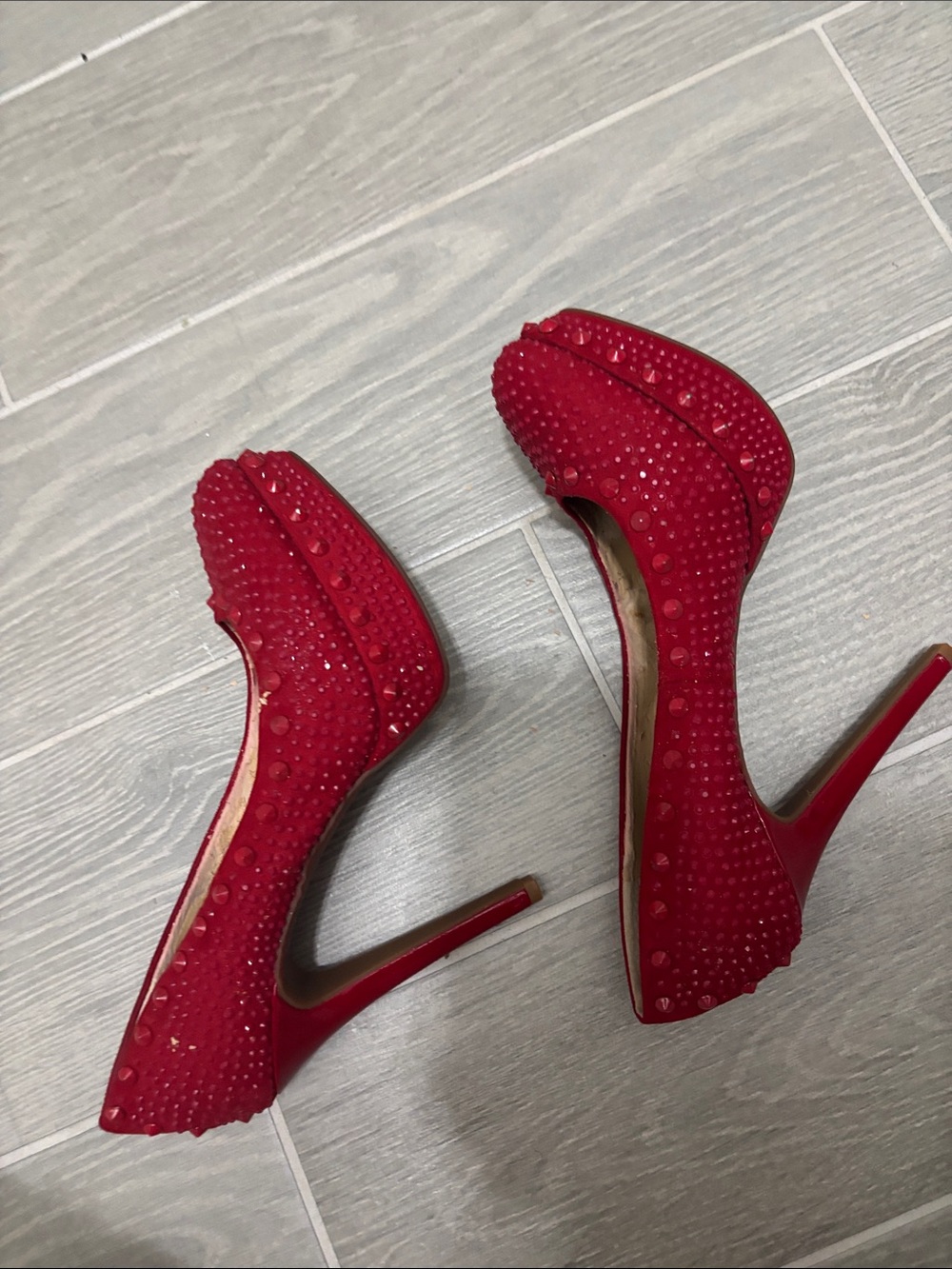 Red Studded Women's stilettos with Leopard Insole - Picture 3 of 6
